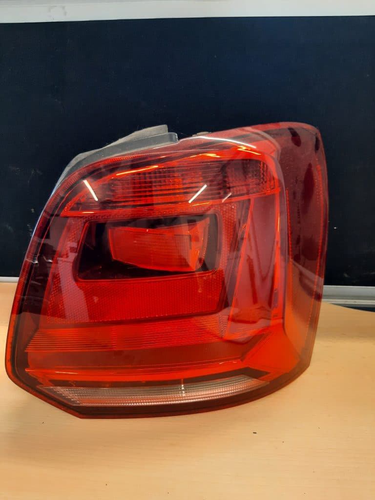 VOLKSWAGEN POLO 2014 Tail Light UPullIt Breakers Yards