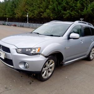 2011 MITSUBISHI OUTLANDER