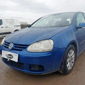 2004 VOLKSWAGEN GOLF