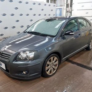 Avensis Tr