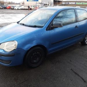 VOLKSWAGEN POLO