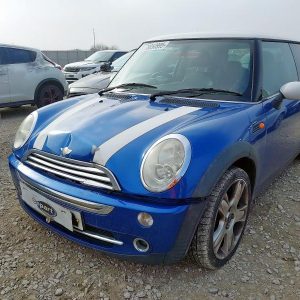 MINI HATCHBACK