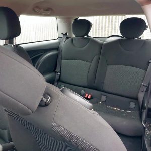 MINI HATCHBACK
