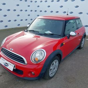 MINI HATCHBACK
