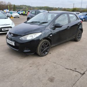 MAZDA 2
