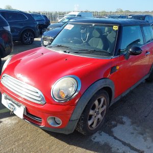 MINI HATCHBACK