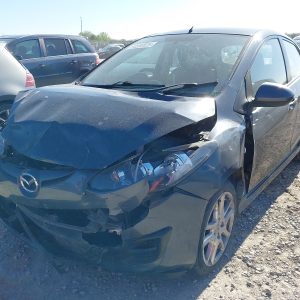 MAZDA 2