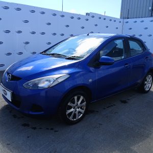 MAZDA 2