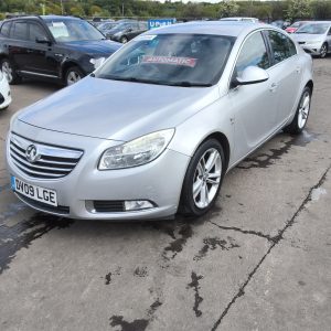 VAUXHALL INSIGNIA