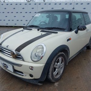 MINI HATCHBACK
