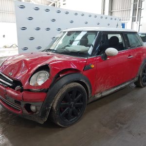 MINI HATCHBACK