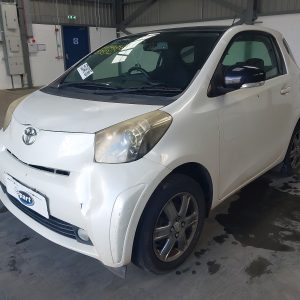 TOYOTA IQ