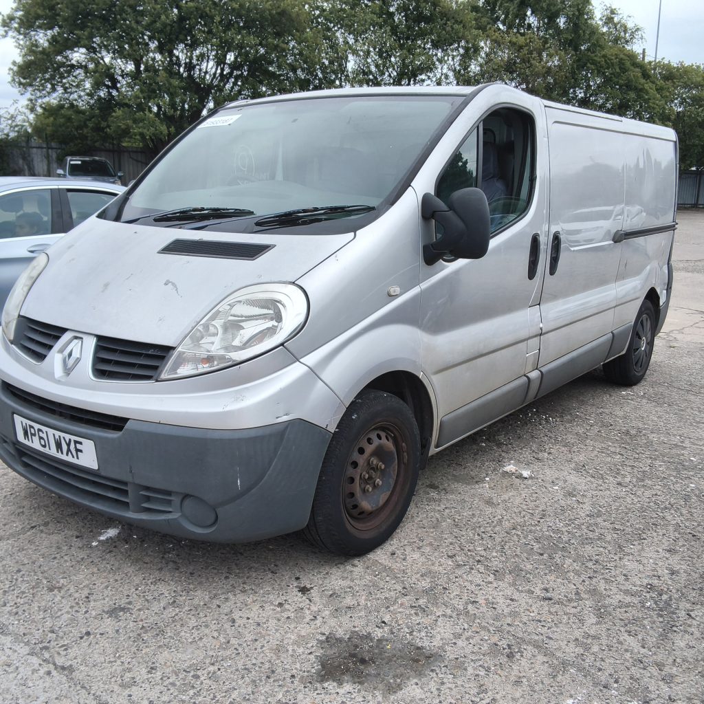 RENAULT TRAFIC