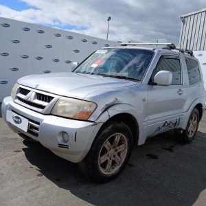 MITSUBISHI SHOGUN