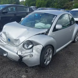 VOLKSWAGEN BEETLE