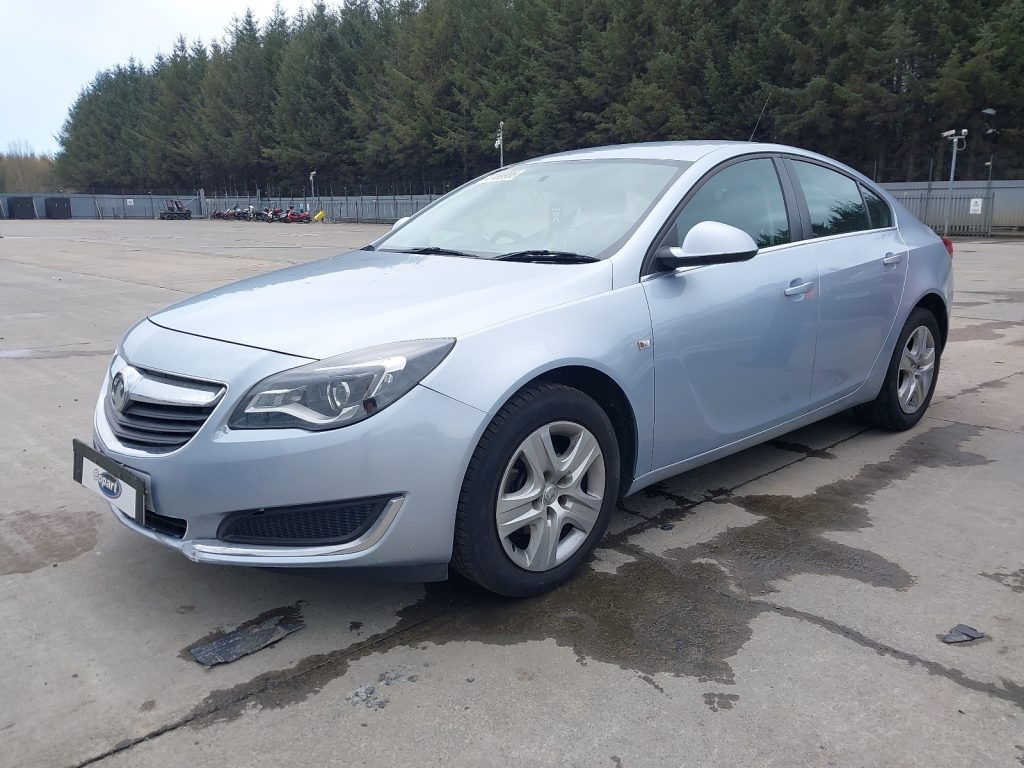 VAUXHALL INSIGNIA