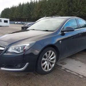VAUXHALL INSIGNIA