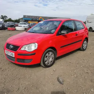 VOLKSWAGEN POLO