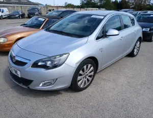 VAUXHALL ASTRA