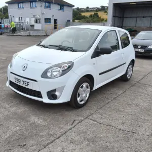 RENAULT TWINGO