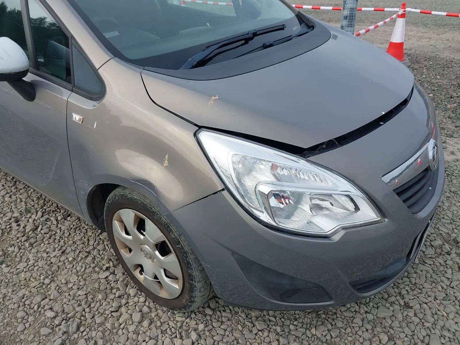 upi-2032304-3ac9154ad9a54422a0412ba17d5a6c42_O_9