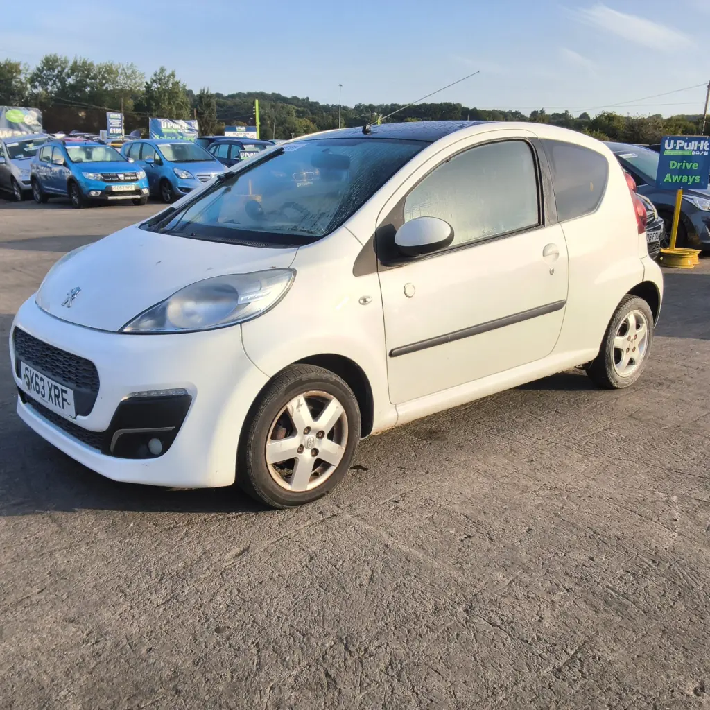 PEUGEOT 107