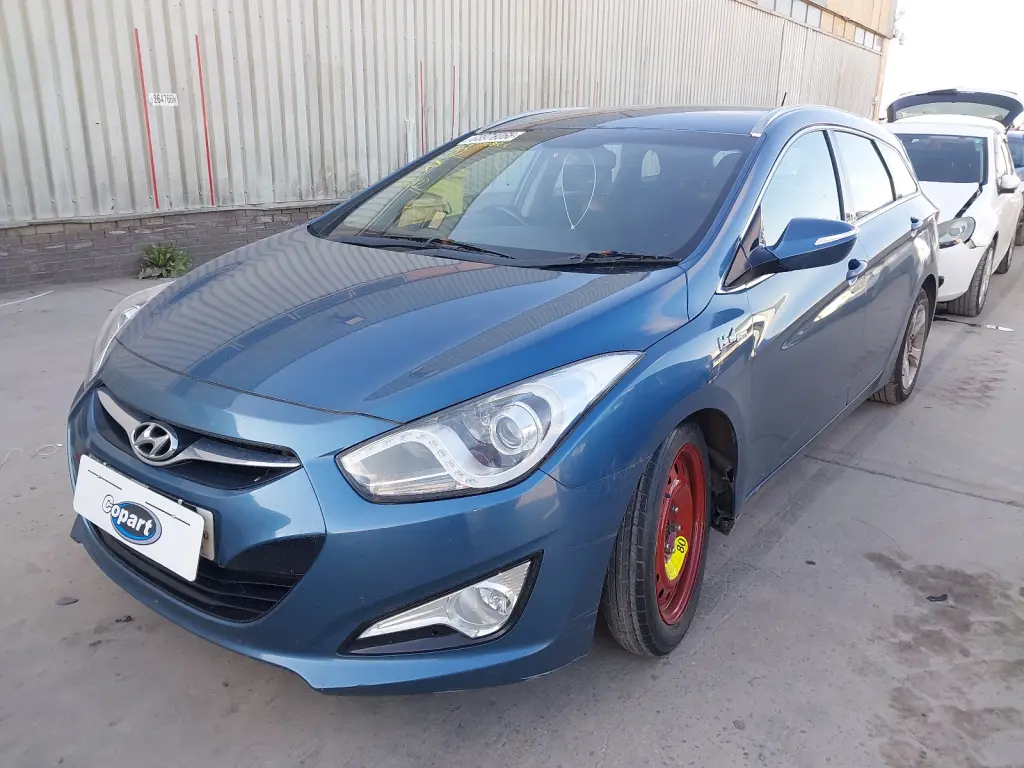 HYUNDAI I40
