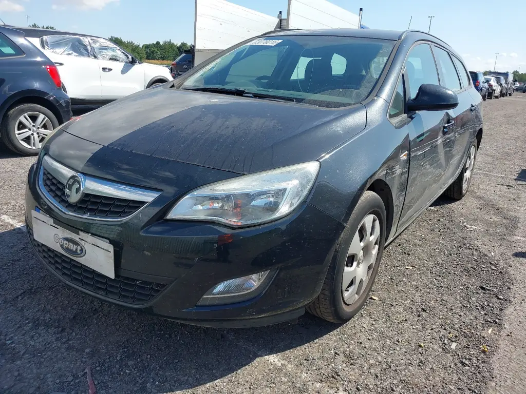VAUXHALL ASTRA