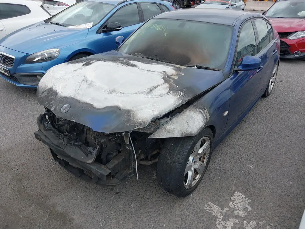 BMW 3