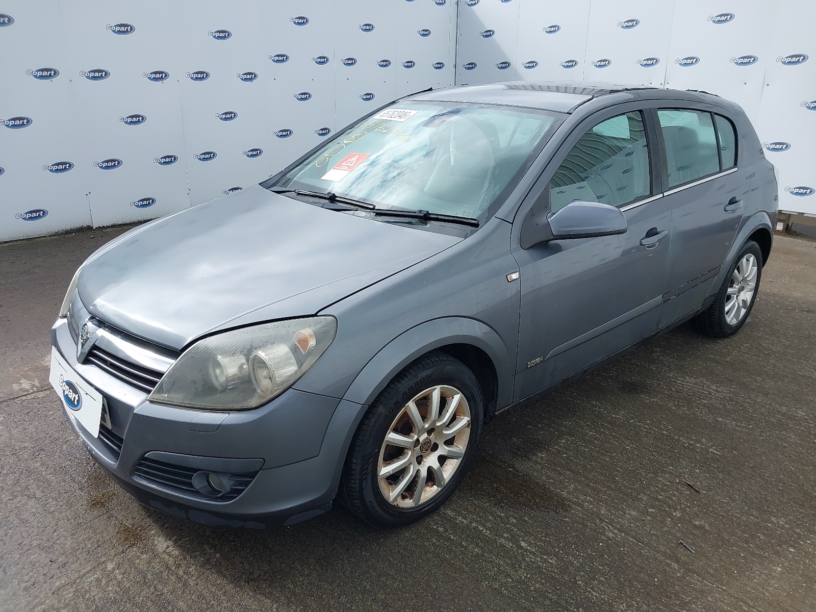 upi-2053286-dba5e35fdc784c3ca286f1f149c3c565_O_0