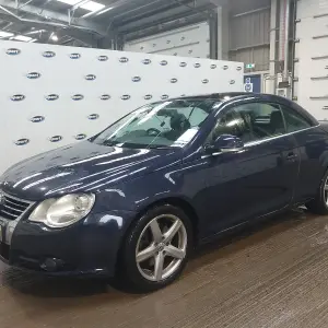 VOLKSWAGEN EOS