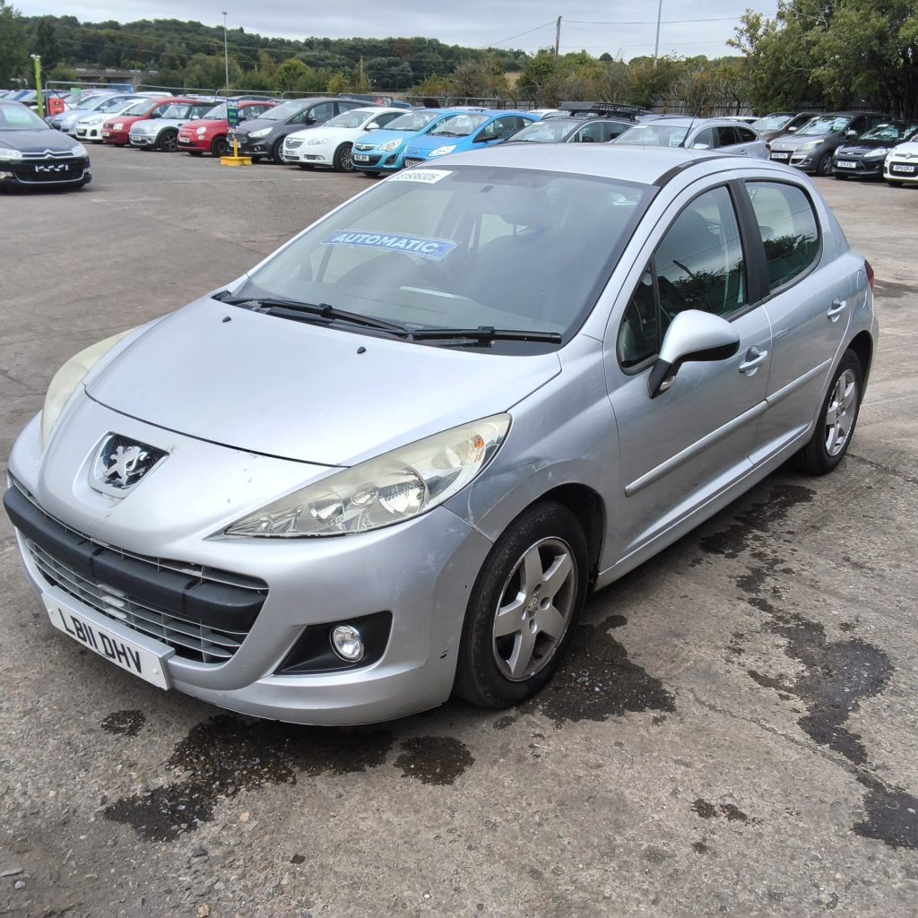 PEUGEOT 207