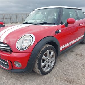 MINI HATCHBACK