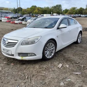 VAUXHALL INSIGNIA