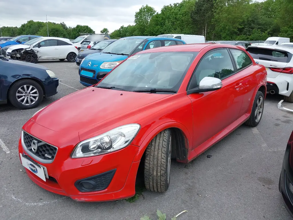VOLVO C30