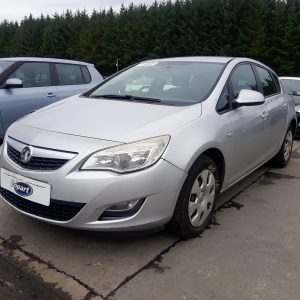 VAUXHALL ASTRA