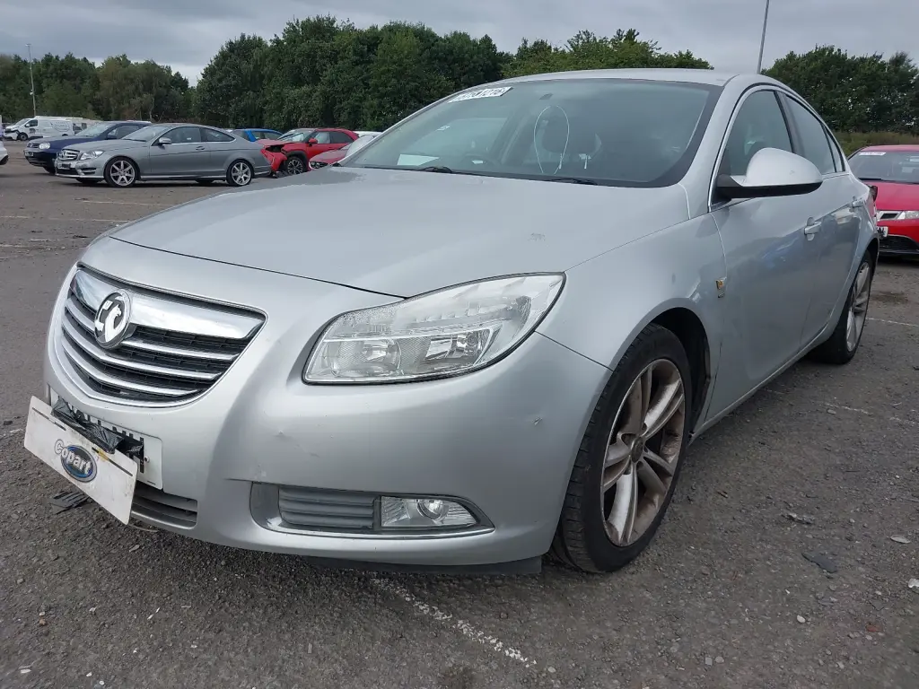 VAUXHALL INSIGNIA