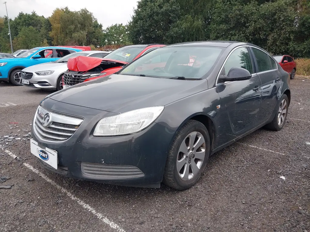VAUXHALL INSIGNIA
