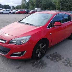 VAUXHALL ASTRA
