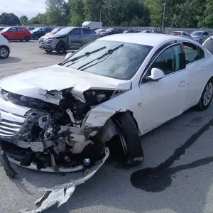 VAUXHALL INSIGNIA