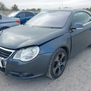 VOLKSWAGEN EOS