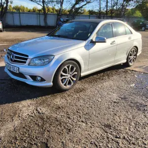 MERCEDES-BENZ C